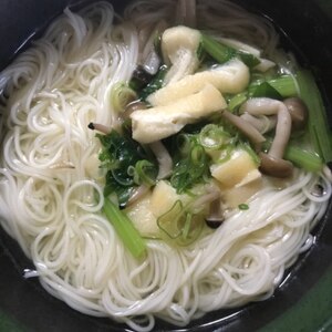 昼に残った素麺は夜のお味噌汁代わりに♡にゅうめん